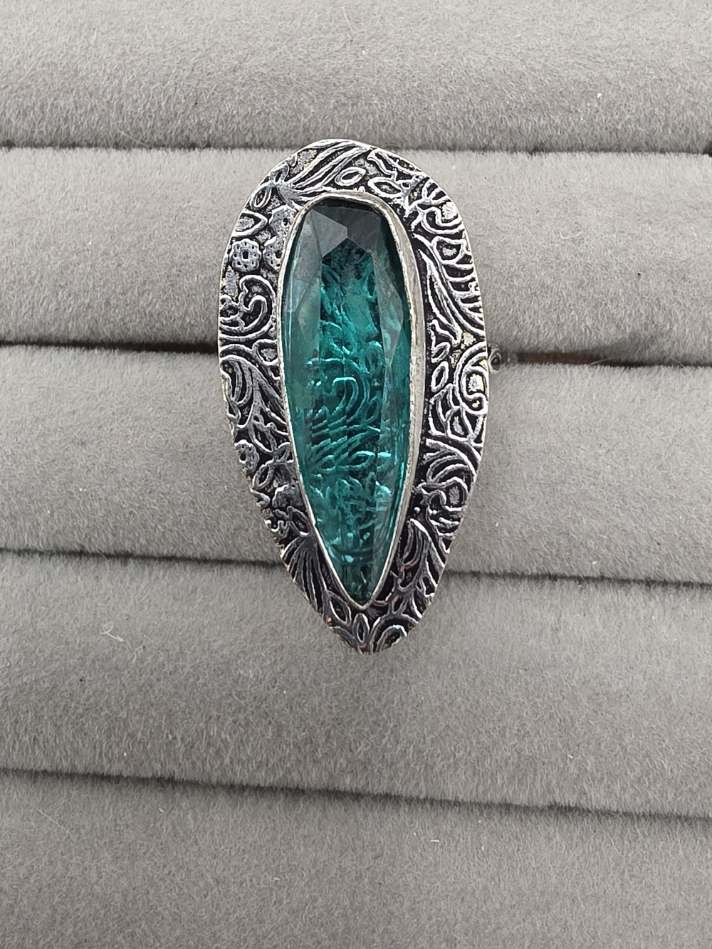 Silver Plated Teardrop Filigree Statement Ring Size 6 with Teal Stone